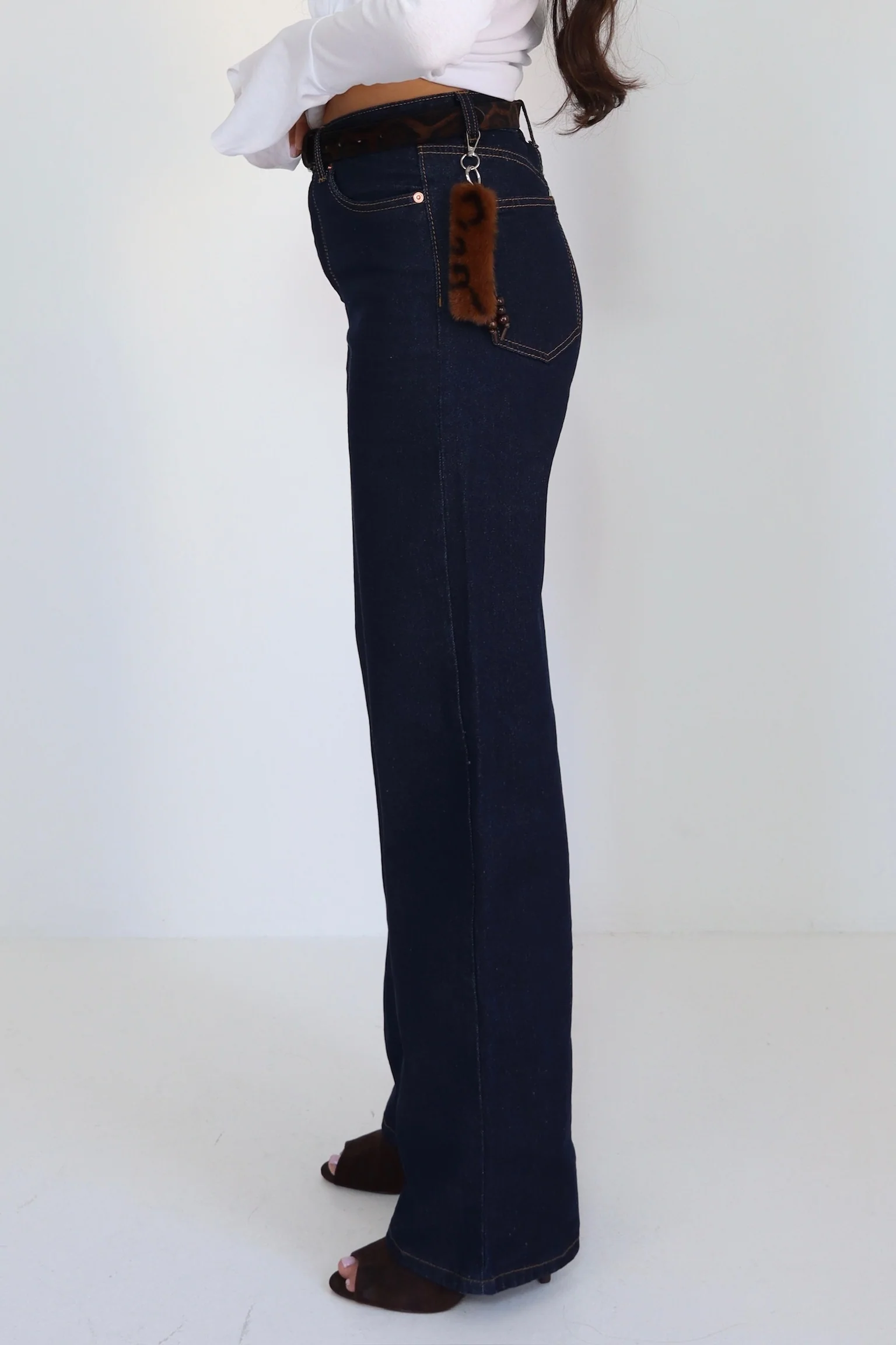 7798/73 גינס רחב בלי לייקרה - Image 4